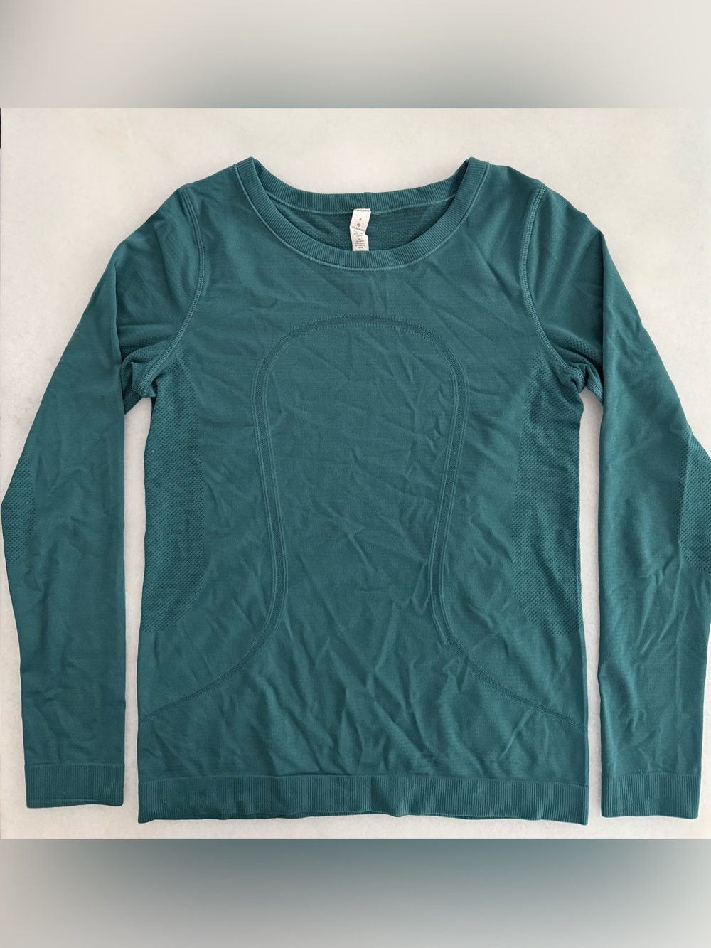 ✨Lululemon Long Sleeve Athletic Top – Size 4 – Teal/Emerald Green✨